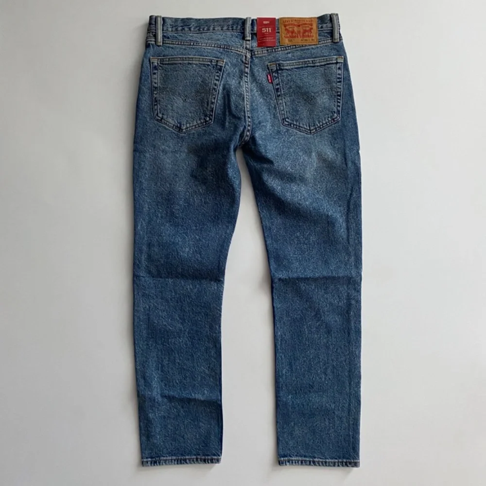 Levi's Men's 511 Slim Fit Sublime Rhythm Distressed Jeans Red Mark 32 x 30